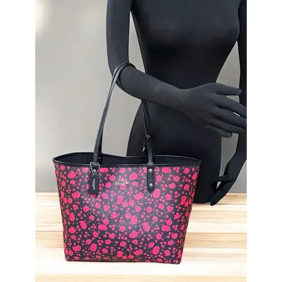 Coach F55862 Reversible City Tote Bag in Prairie Calico Print & Wristlet - Picture 10 of 14